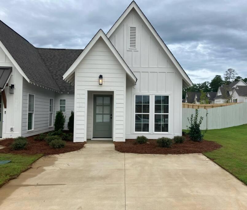 Cozy Coastal Bungalow Opelika Exterior foto